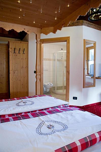 Hotel Garni San Nicolo Pozza di Fassa Exterior foto